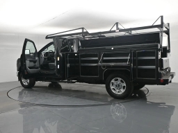 Ford Super Duty F-350 SRW XLT 4WD SuperCab 8' Box 2026