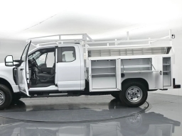 Ford Super Duty F-350 SRW XL 4WD SuperCab 8' Box 2026