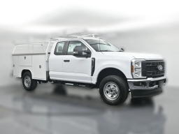 Ford Super Duty F-350 SRW XL 4WD SuperCab 8' Box 2026