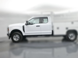 Ford Super Duty F-350 SRW XL 4WD SuperCab 8' Box 2026