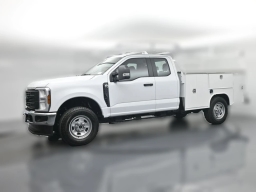 Ford Super Duty F-350 SRW XL 4WD SuperCab 8' Box 2026