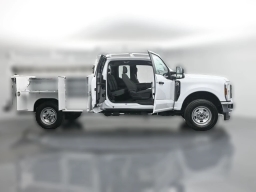 Ford Super Duty F-350 SRW XL 4WD SuperCab 8' Box 2026