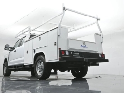 Ford Super Duty F-350 SRW XL 4WD SuperCab 8' Box 2026
