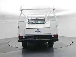 Ford Super Duty F-350 SRW XL 4WD SuperCab 8' Box 2026