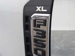 Ford Super Duty F-350 SRW XL 4WD SuperCab 8' Box 2026