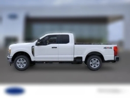 Ford Super Duty F-350 SRW XLT 4WD SuperCab 6.75' Box 2026