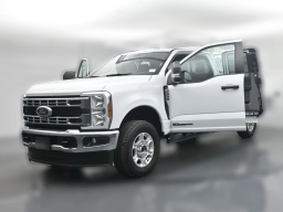 Ford Super Duty F-350 SRW XLT 4WD SuperCab 8' Box 2026