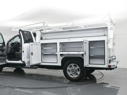 Ford Super Duty F-350 SRW XLT 4WD SuperCab 8' Box 2026