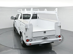 Ford Super Duty F-350 SRW XLT 4WD SuperCab 8' Box 2026