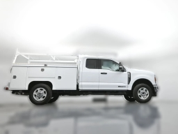 Ford Super Duty F-350 SRW XLT 4WD SuperCab 8' Box 2026