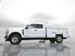 Ford Super Duty F-350 SRW XLT 4WD SuperCab 8' Box 2026