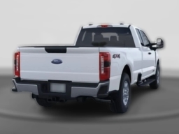 Ford Super Duty F-350 SRW XLT 4WD SuperCab 8' Box 2026