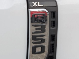 Ford Super Duty F-350 SRW XL 4WD SuperCab 8' Box 2026