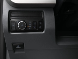 Ford Super Duty F-350 SRW XLT 4WD SuperCab 8' Box 2026