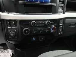 Ford Super Duty F-350 SRW XLT 4WD SuperCab 8' Box 2026