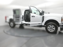 Ford Super Duty F-350 SRW XLT 4WD SuperCab 8' Box 2026