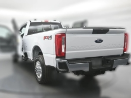 Ford Super Duty F-350 SRW XLT 4WD SuperCab 8' Box 2026