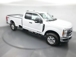 Ford Super Duty F-350 SRW XLT 4WD SuperCab 8' Box 2026
