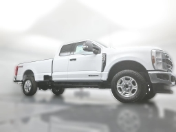 Ford Super Duty F-350 SRW XLT 4WD SuperCab 8' Box 2026