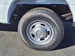 Ford Super Duty F-250 SRW XL 2WD Reg Cab 8' Box 2026