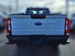 Ford Super Duty F-250 SRW XL 2WD Reg Cab 8' Box 2026