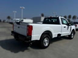 Ford Super Duty F-250 SRW XL 2WD Reg Cab 8' Box 2026