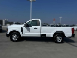 Ford Super Duty F-250 SRW XL 2WD Reg Cab 8' Box 2026