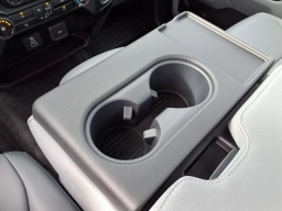 Ford Super Duty F-250 SRW XL 2WD Reg Cab 8' Box 2026