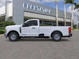 Ford Super Duty F-250 SRW XL 2WD Reg Cab 8' Box 2026