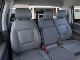 Ford Super Duty F-250 SRW XL 4WD Reg Cab 8' Box 2026