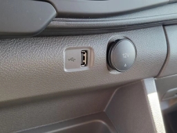 Ford Transit Cargo Van Base T-250 148" Med Rf 9150 GVWR RWD 2026