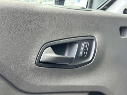 Ford Transit Cargo Van Base T-250 148" Med Rf 9150 GVWR RWD 2026