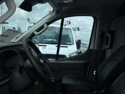 Ford Transit Cargo Van Base T-250 148" Low Rf 9070 GVWR RWD 2025