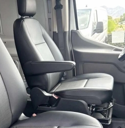 Ford Transit Cargo Van Base T-250 130" Low Rf 9070 GVWR RWD 2025