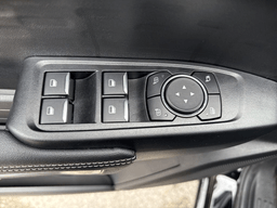 Ford Ranger XLT 2WD SuperCrew 5' Box 2025