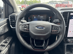 Ford Ranger XLT 4WD SuperCrew 5' Box 2025