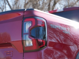 Ford Ranger XLT 4WD SuperCrew 5' Box 2025