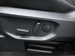 Ford Ranger XLT 4WD SuperCrew 5' Box 2025