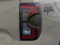 Ford Ranger LARIAT 4WD SuperCrew 5' Box 2025