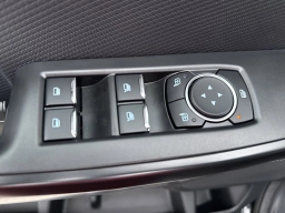 Ford F-150 STX 2WD SuperCrew 5.5' Box 2025