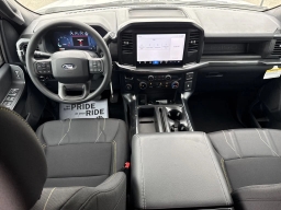 Ford F-150 STX 2WD SuperCrew 5.5' Box 2025