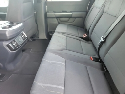 Ford F-150 STX 2WD SuperCrew 5.5' Box 2025