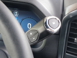 Ford F-150 STX 2WD SuperCrew 5.5' Box 2025