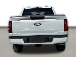 Ford F-150 STX 4WD SuperCrew 5.5' Box 2025