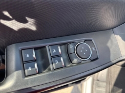 Ford F-150 STX 4WD SuperCrew 5.5' Box 2025