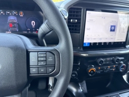 Ford F-150 STX 4WD SuperCrew 5.5' Box 2025