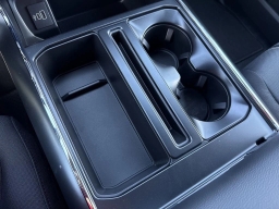 Ford F-150 STX 4WD SuperCrew 5.5' Box 2025