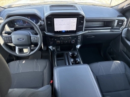 Ford F-150 STX 4WD SuperCrew 5.5' Box 2025