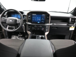 Ford F-150 STX 4WD SuperCrew 5.5' Box 2026