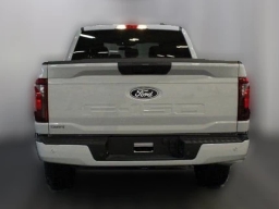 Ford F-150 STX 4WD SuperCrew 5.5' Box 2026